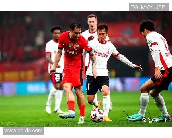 深圳足球队以79分领跑挑战赛积分榜展现强劲实力与团队合作精神